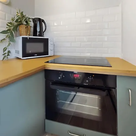 Pro Uniquement Pas Touristes Ou Familles